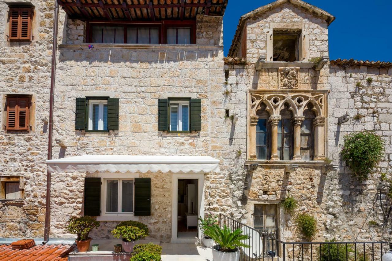 ホテル Hektorovic House フヴァル エクステリア 写真